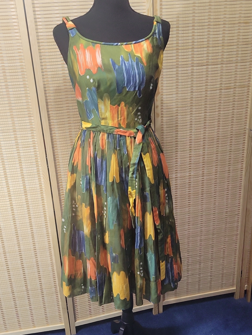 Vintage Stanton Jrs. Petite Abstract Pattern Dress - Size 11 (See Measurements)